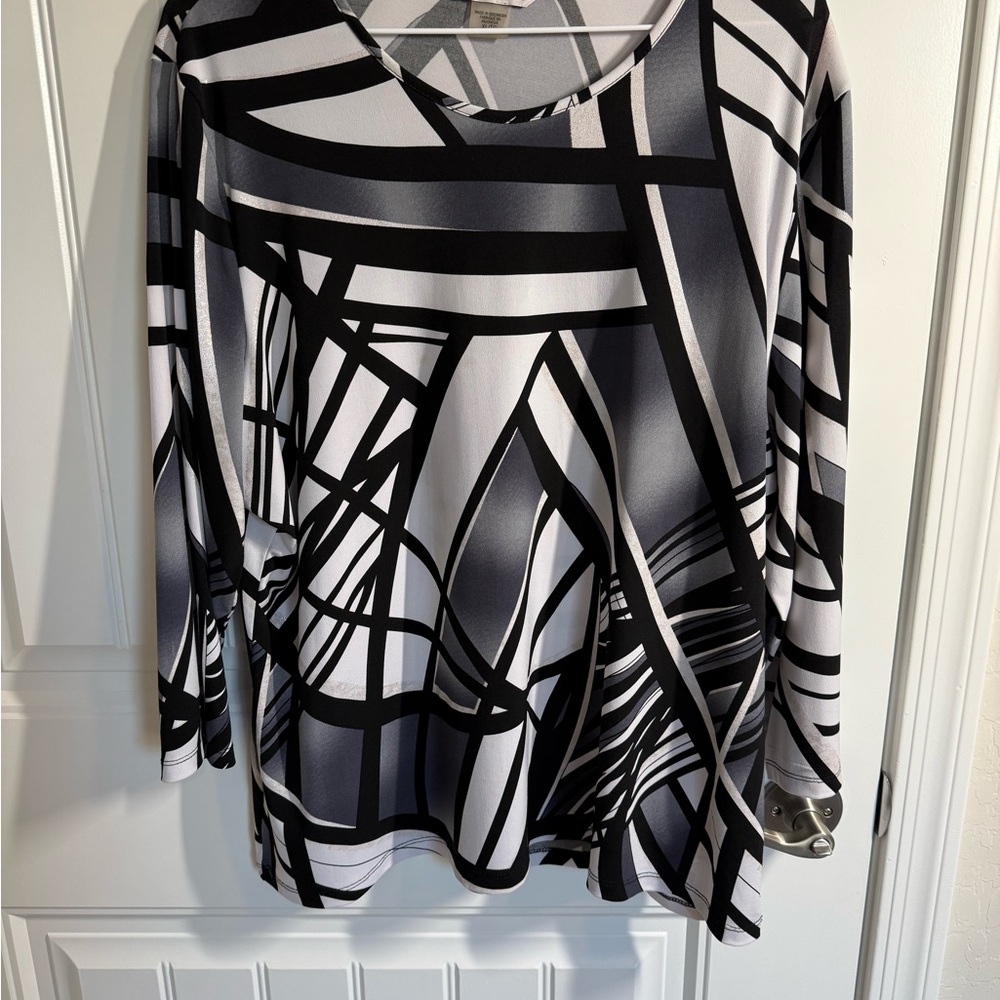 Allison Daley Black and White Abstract 3/4 Sleeve Top